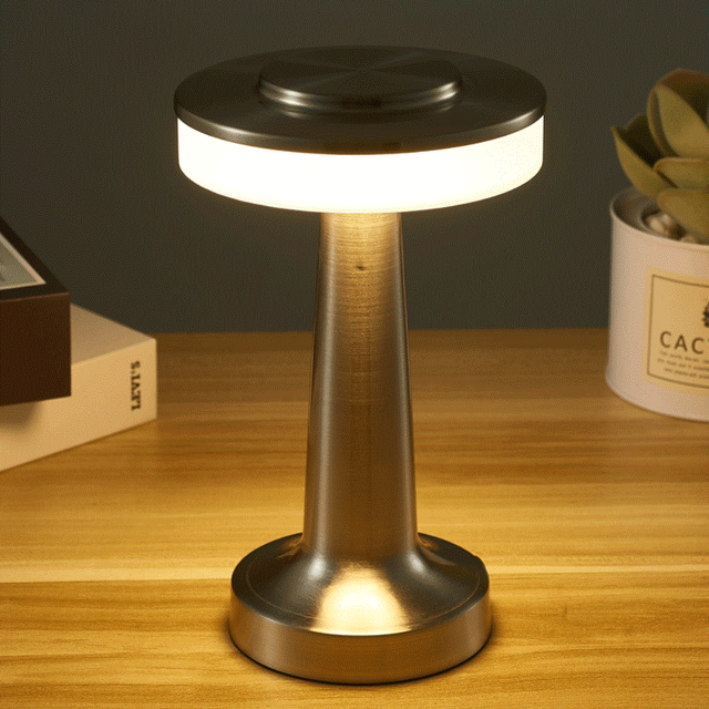 Lampe de Table Rétro Tactile en Métal